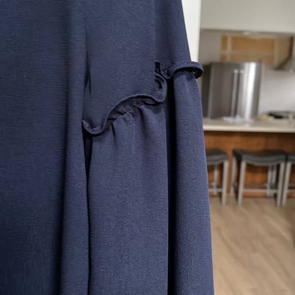 Ann Taylor XS Navy Blouse - Picture 2 of 3